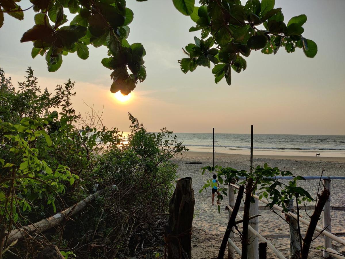 Surya Beach Cafe And Stay Gokarna  Exteriér fotografie