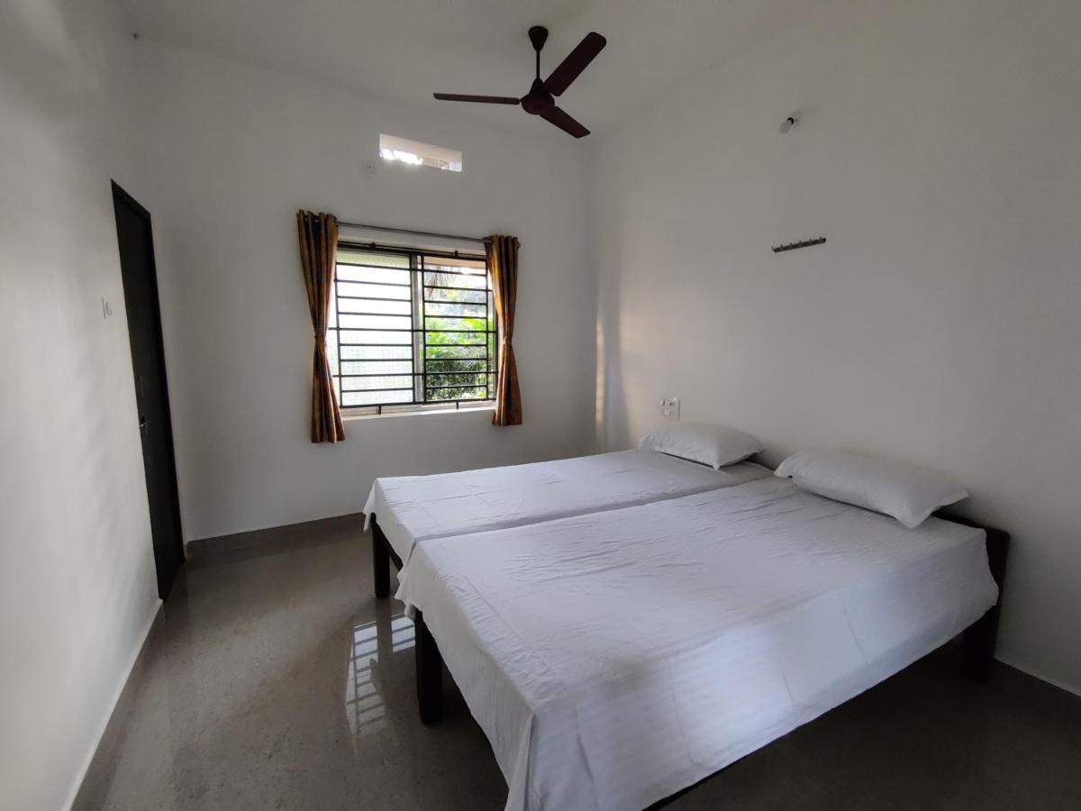 Surya Beach Cafe And Stay Gokarna  Exteriér fotografie