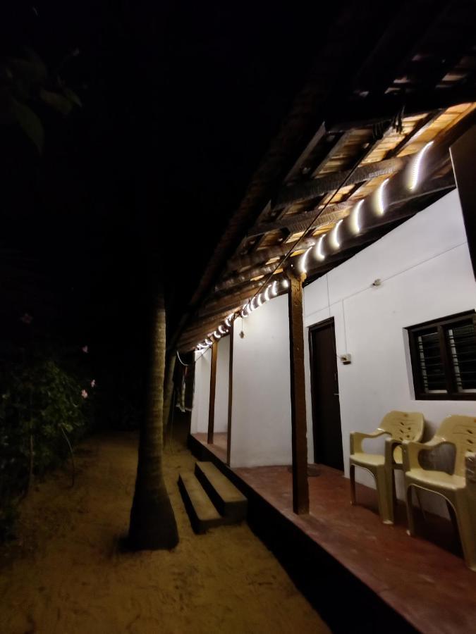 Surya Beach Cafe And Stay Gokarna  Exteriér fotografie