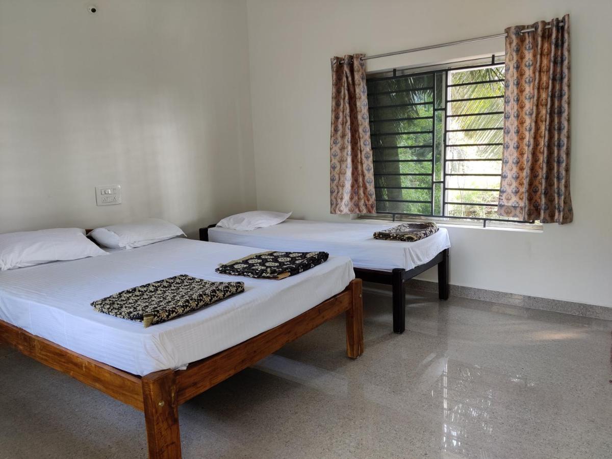 Surya Beach Cafe And Stay Gokarna  Exteriér fotografie