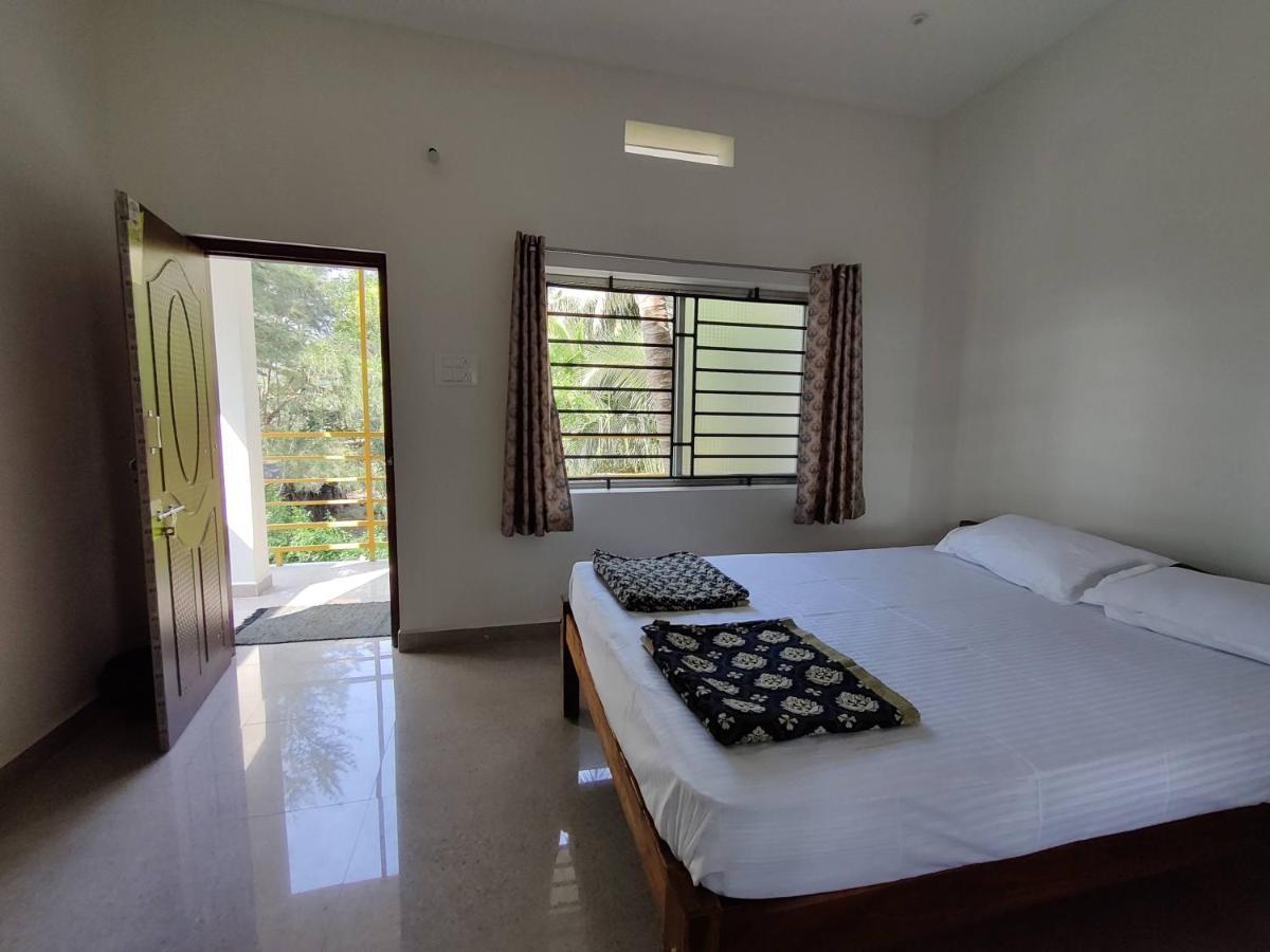 Surya Beach Cafe And Stay Gokarna  Exteriér fotografie