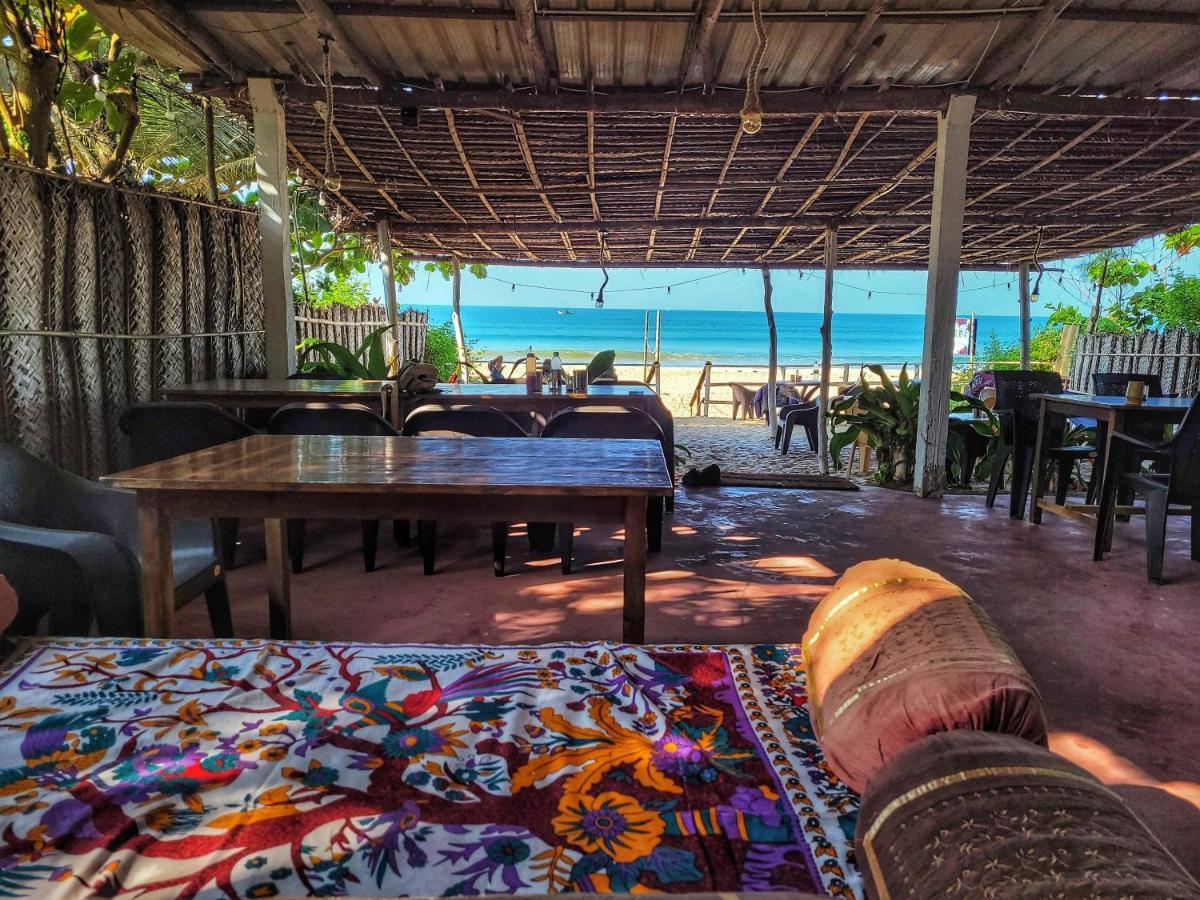 Surya Beach Cafe And Stay Gokarna  Exteriér fotografie